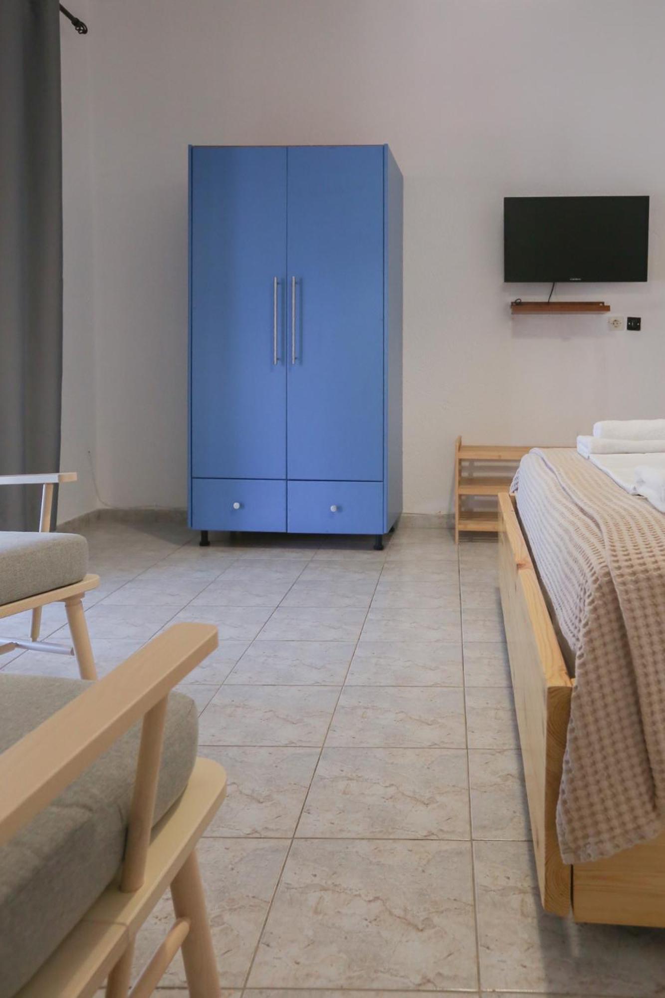 Nona'S Rooms Himare Esterno foto